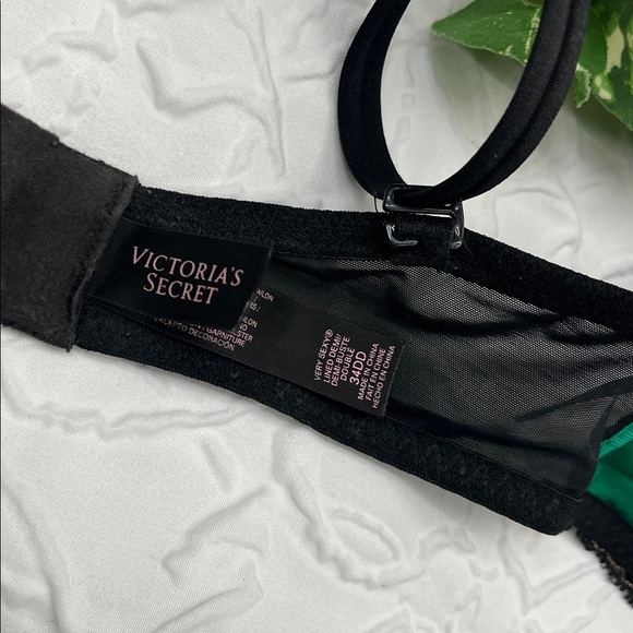 Victoria's Secret Very Sexy Green and Black Lace Bra Size 34D - Picture 5 of 7